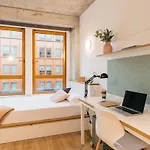 For Students Studying In Only - Stunning Spacious And Private At Pallars Student Barcelona