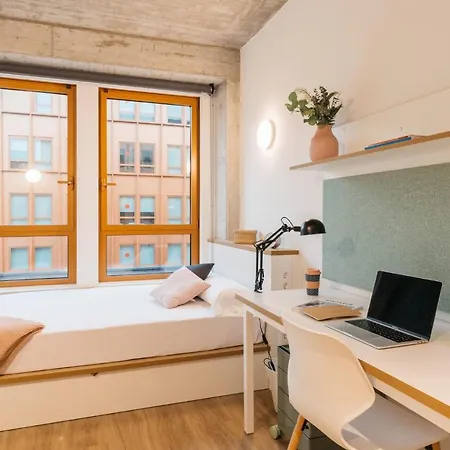 For Students Studying In Only - Stunning Spacious And Private At Pallars Student 巴塞罗那