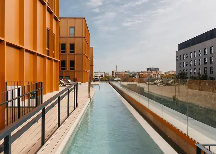 For Students Studying In Only - Stunning Spacious And Private At Pallars Student Apartamento Barcelona