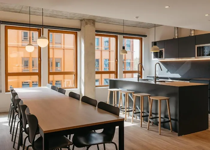 Apartamento For Students Studying In Only - Stunning Spacious And Private At Pallars Student Barcelona
