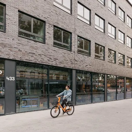 Apartment Pallars Student Accommodation: Spacious For Students Barcelona