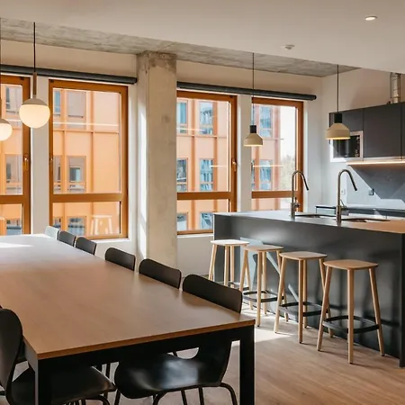 Apartment Pallars Student Accommodation: Spacious For Students Barcelona