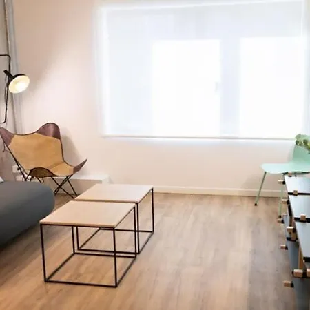 Pallars Student Accommodation: Spacious For Students * Barcelona